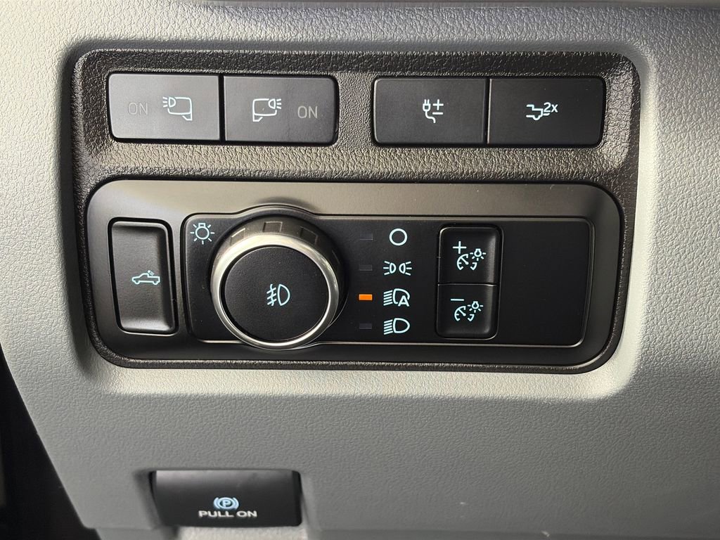 Certified 2024 Ford F350 XLT w/ Black Appearance Package image 25