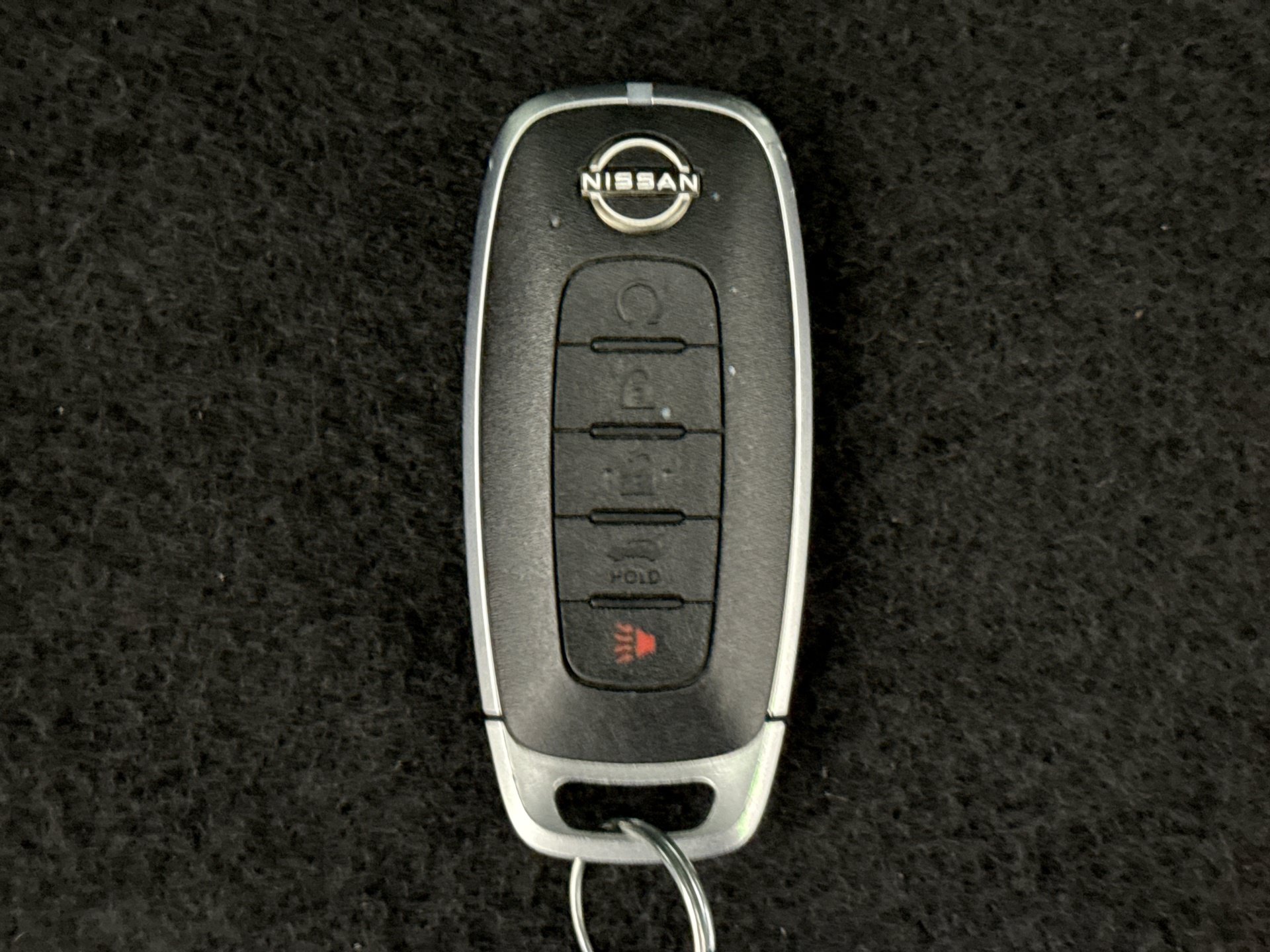Used 2024 Nissan Pathfinder SL w/ Black Appearance Package AWD/4WD image 25