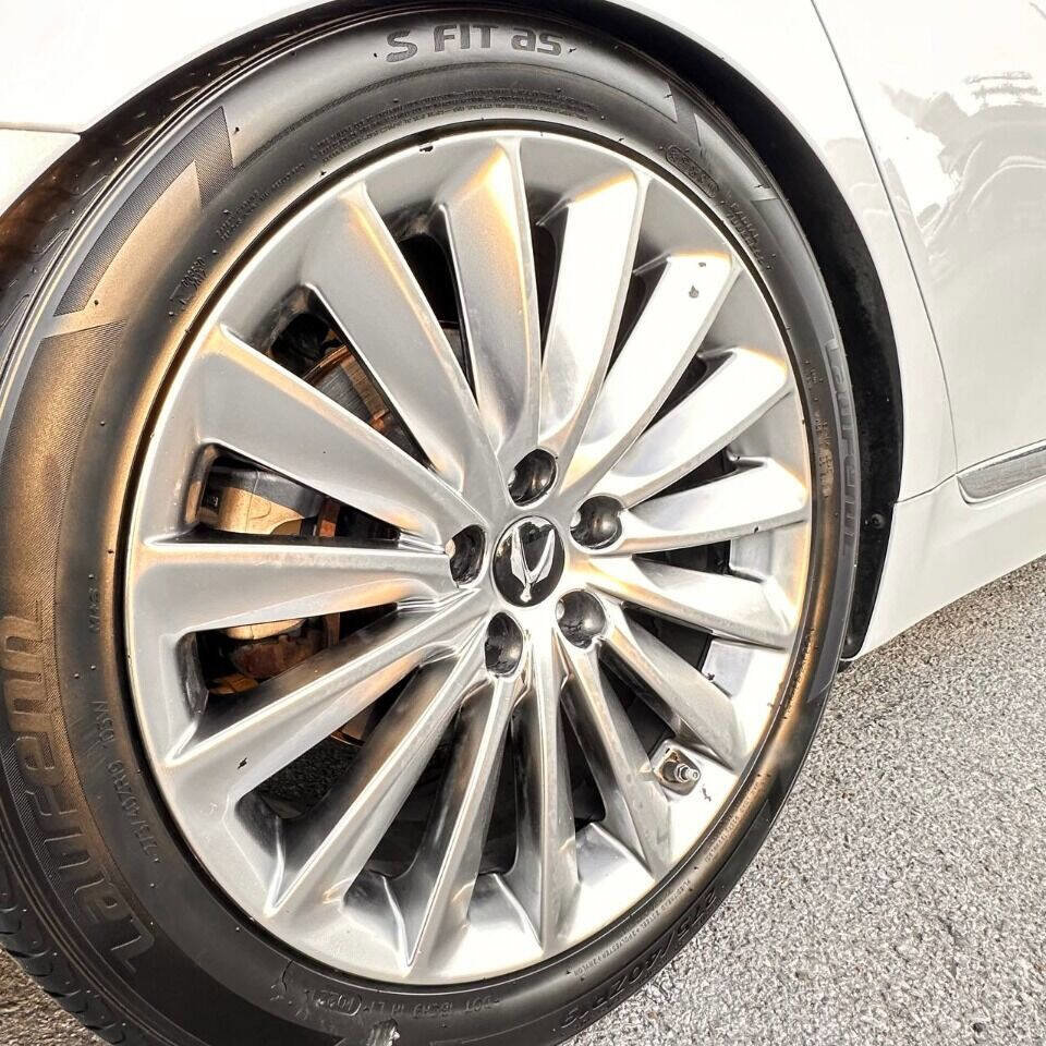 Used 2014 Hyundai Equus Ultimate image 27