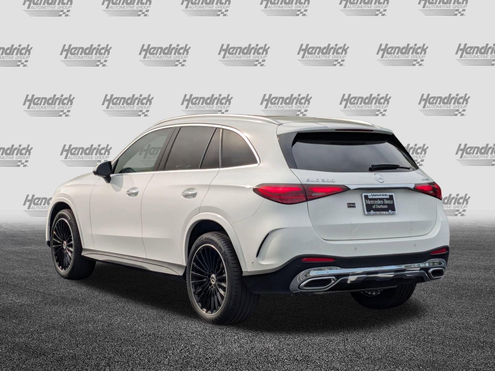 Certified 2025 Mercedes-Benz GLC 300 4MATIC image 8