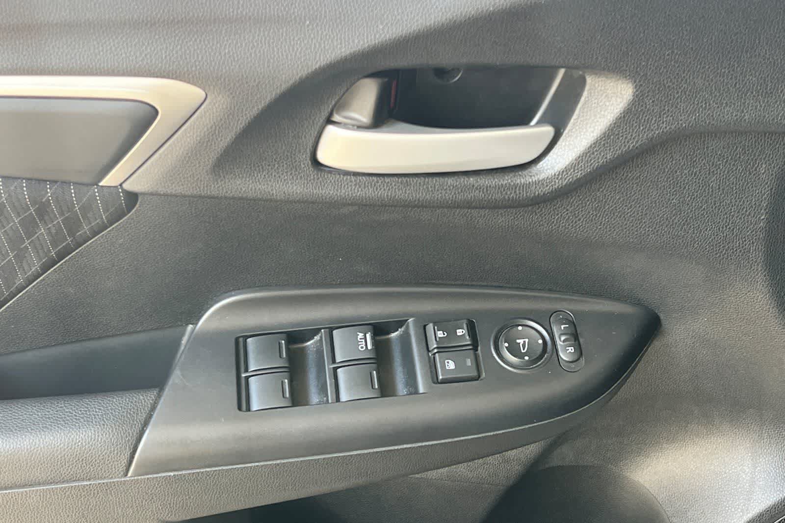 Used 2019 Honda Fit EX image 15