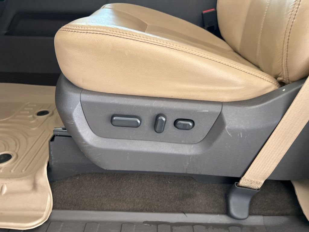 Used 2016 Ford F250 Lariat w/ Lariat Ultimate Package image 42