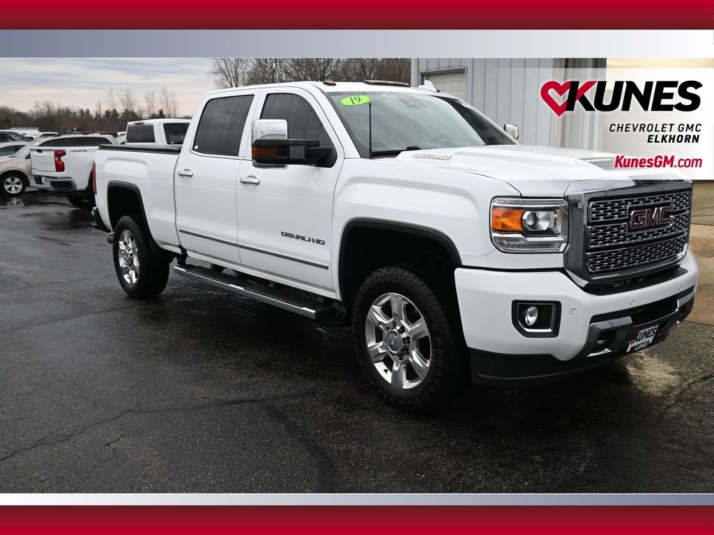 Used 2019 GMC Sierra 2500 Denali w/ Duramax Plus Package image 1