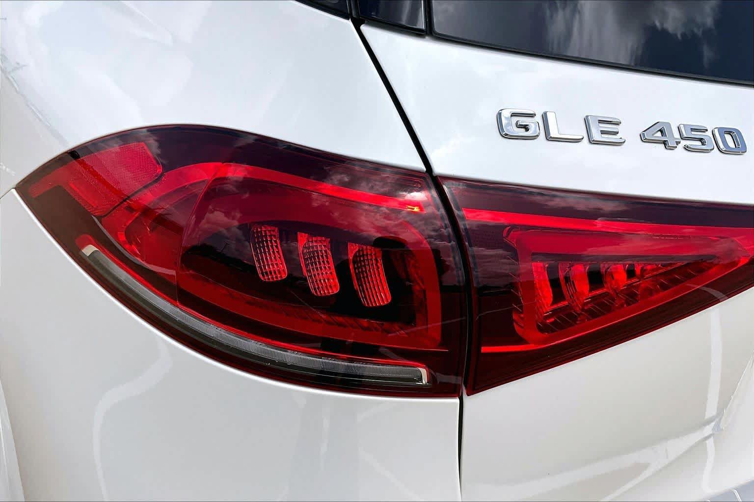 Used 2021 Mercedes-Benz GLE 450 4MATIC image 29