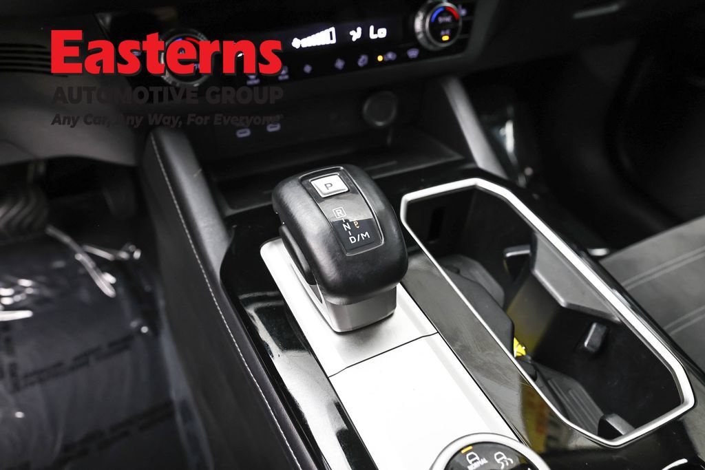 Used 2025 Mitsubishi Outlander SE AWD/4WD image 13