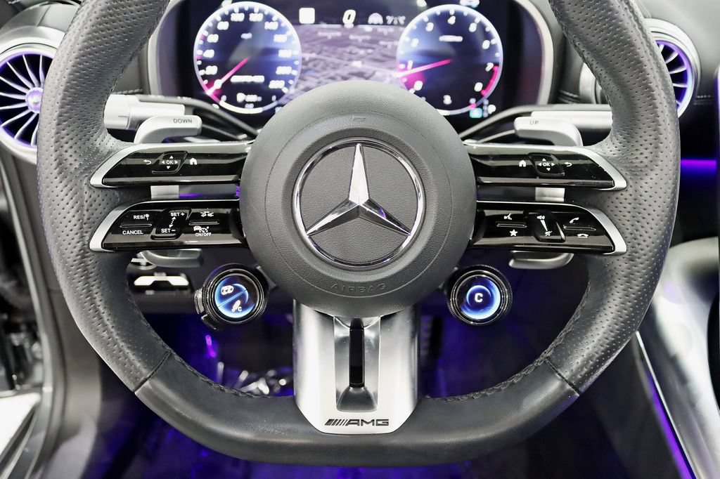 Used 2023 Mercedes-Benz SL 63 AMG 4MATIC image 18