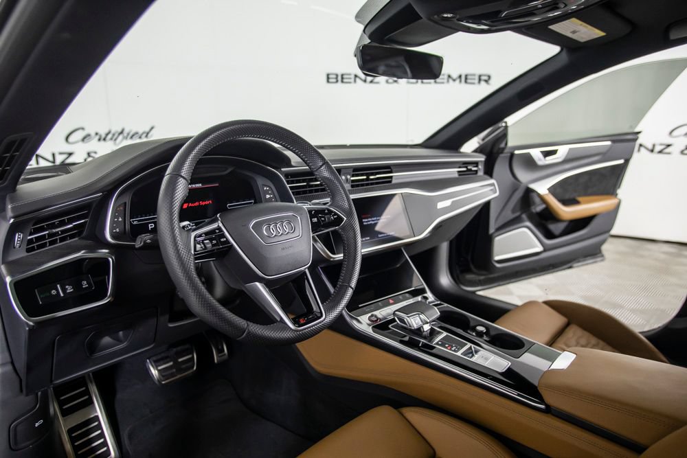 Used 2021 Audi RS 7 Sportback AWD/4WD image 22
