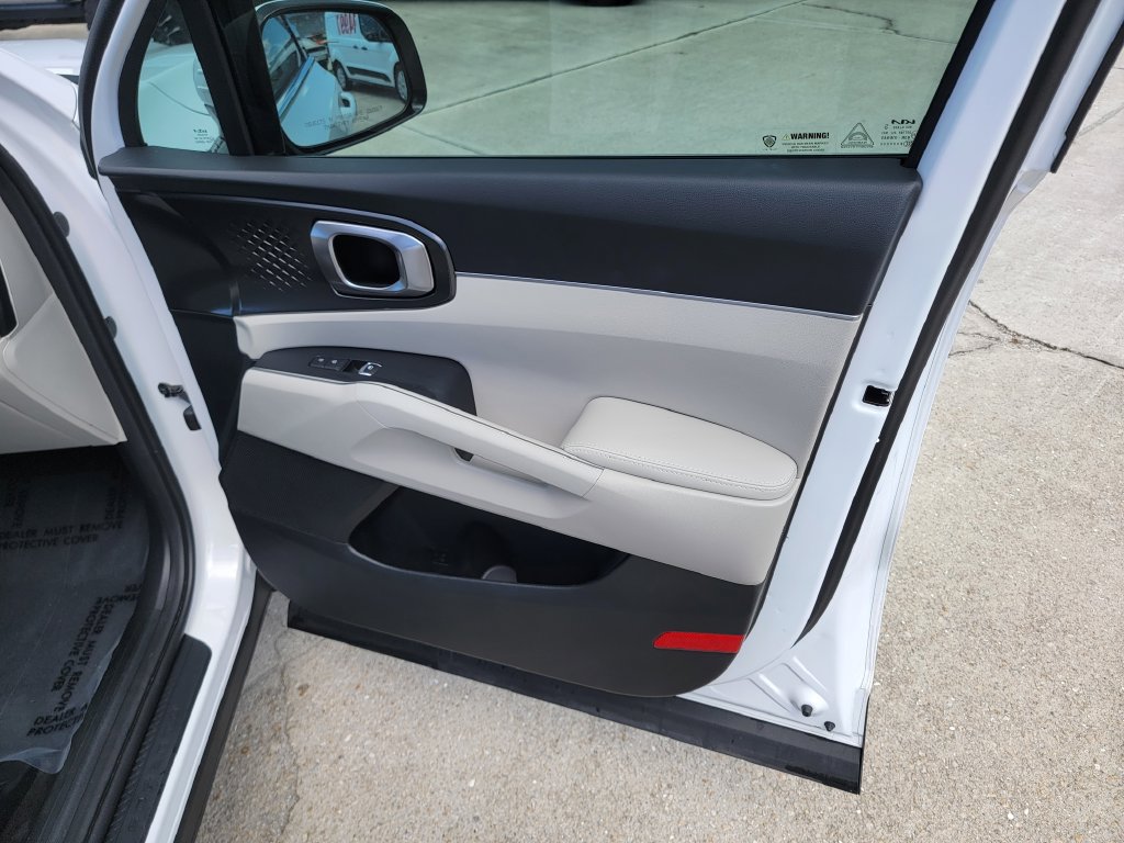 Used 2026 Kia Sorento S w/ S Panoramic Sunroof Package FWD image 10