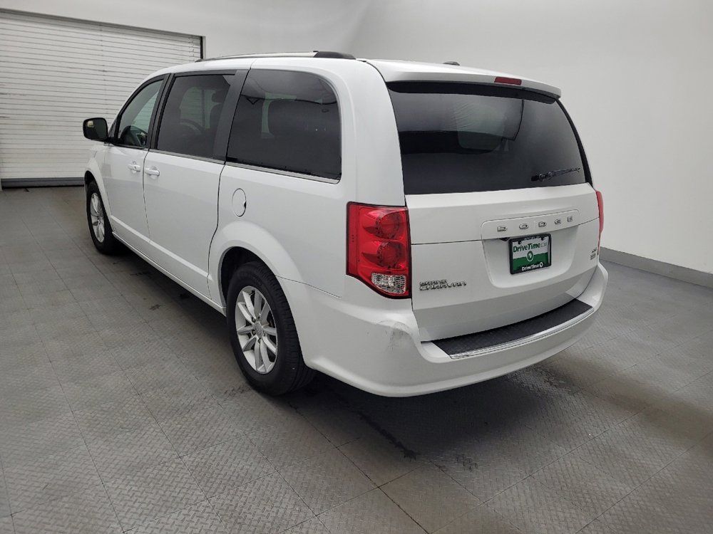 Used 2019 Dodge Grand Caravan SXT image 5