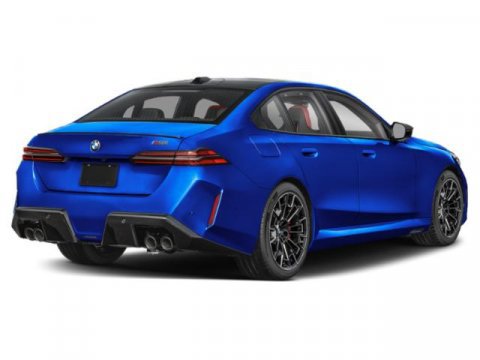 New 2026 BMW M5 image 2