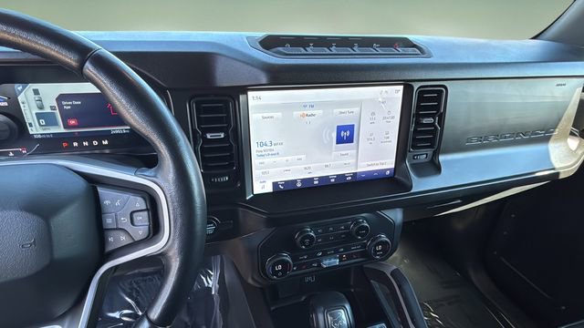 Used 2021 Ford Bronco First Edition AWD/4WD image 10