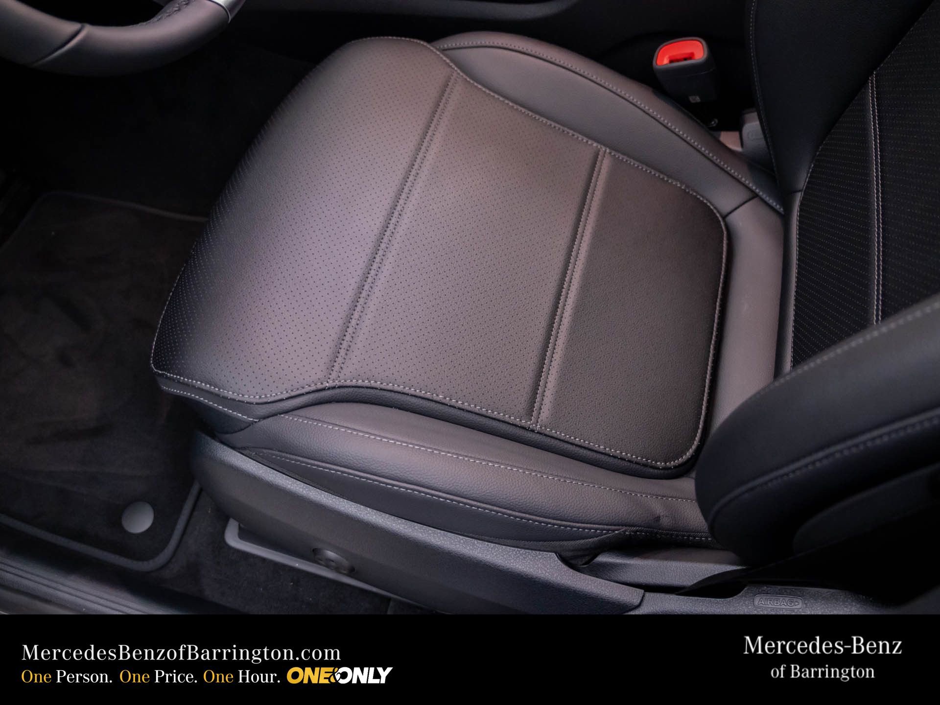 New 2026 Mercedes-Benz GLC 350e 4MATIC image 17