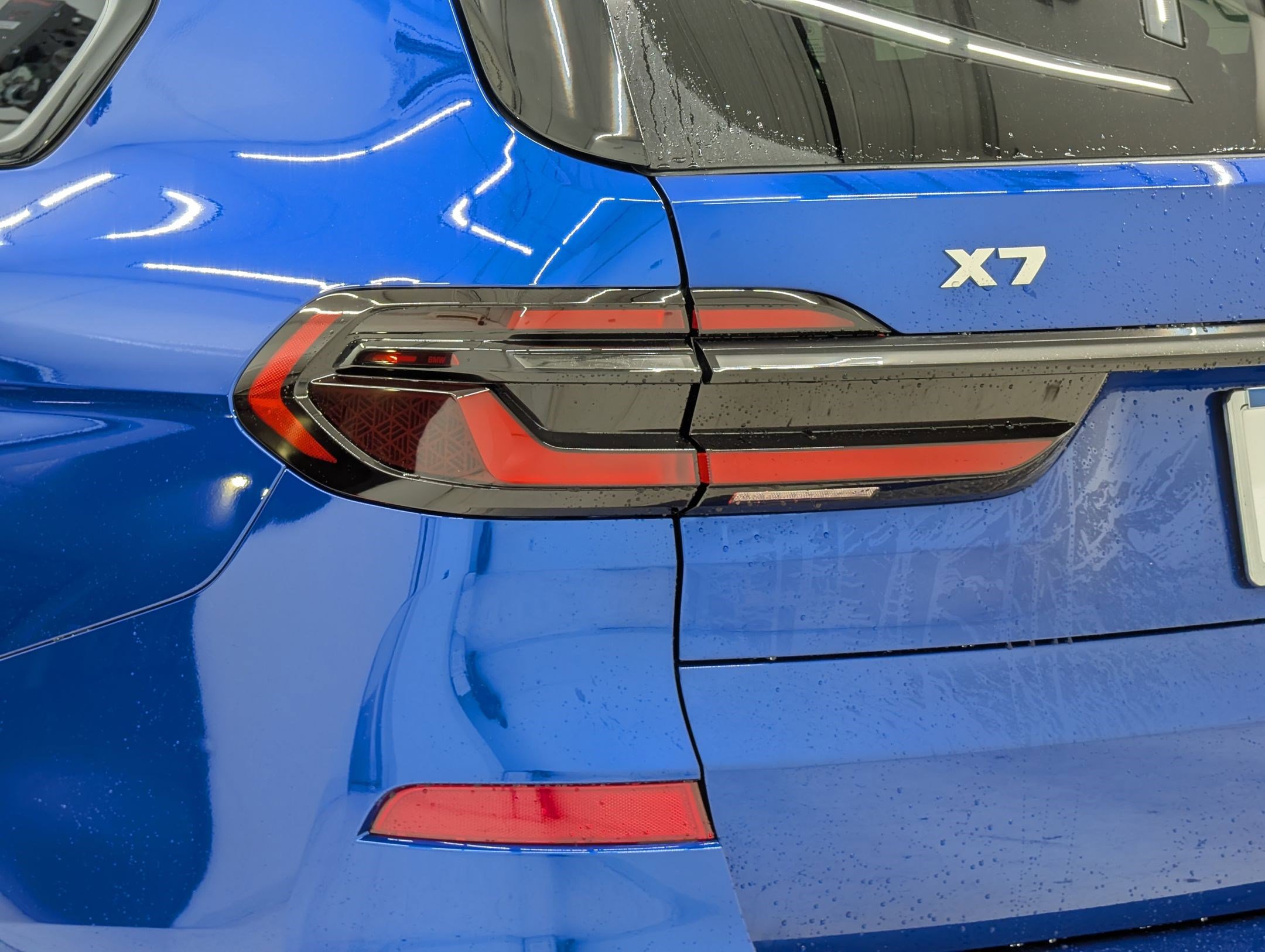 New 2026 BMW X7 M60i image 13