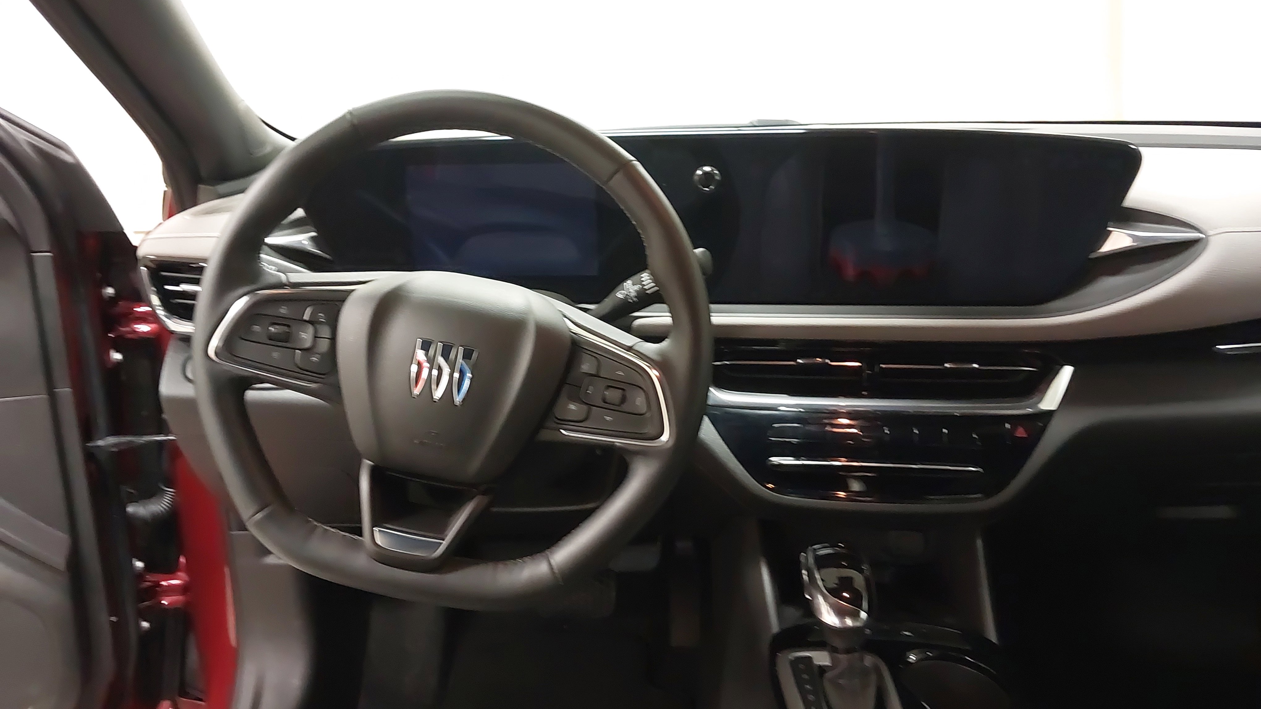 Used 2024 Buick Envista Avenir image 26