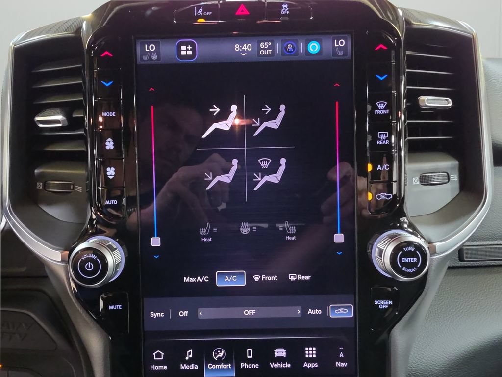 New 2026 RAM 2500 Big Horn AWD/4WD image 27