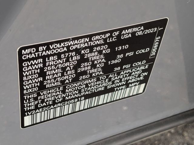 Used 2024 Volkswagen Atlas Cross Sport SEL R-Line AWD/4WD image 33