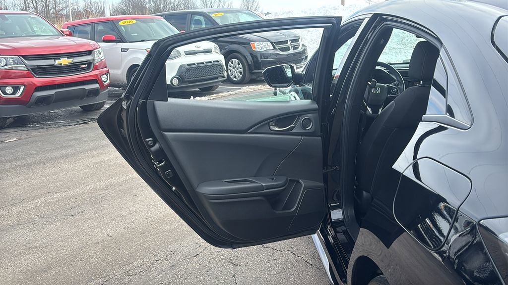 Used 2020 Honda Civic Sport image 28
