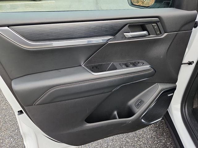 Certified 2025 GMC Acadia Elevation image 12