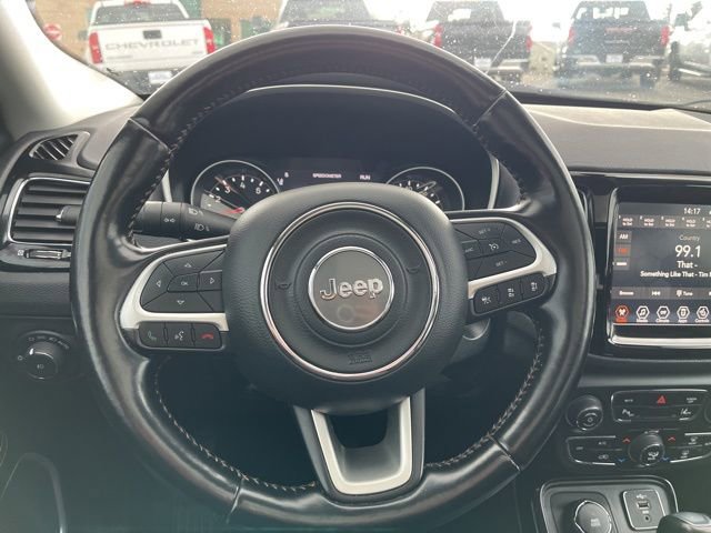 Used 2021 Jeep Compass Limited w/ Sun and Sound Group AWD/4WD image 39