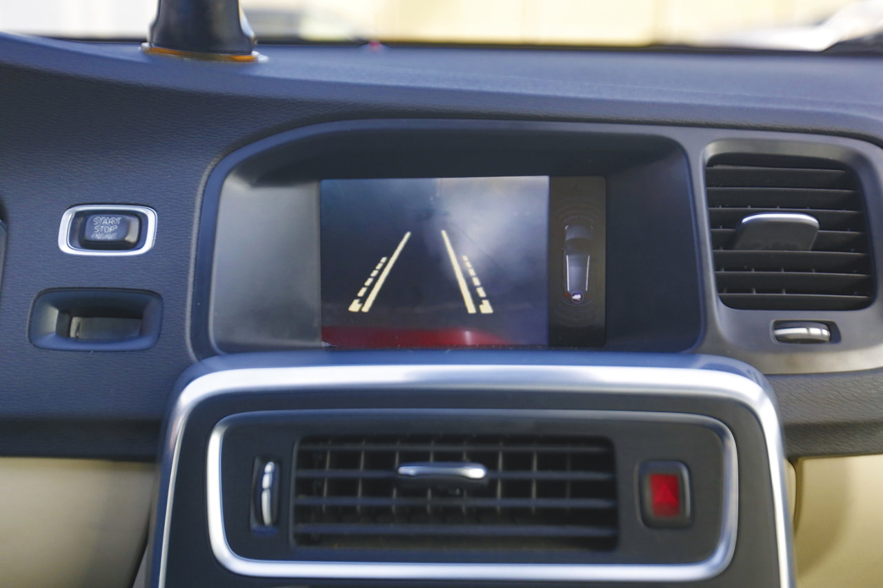 Used 2015 Volvo V60 T5 Premier Plus image 9