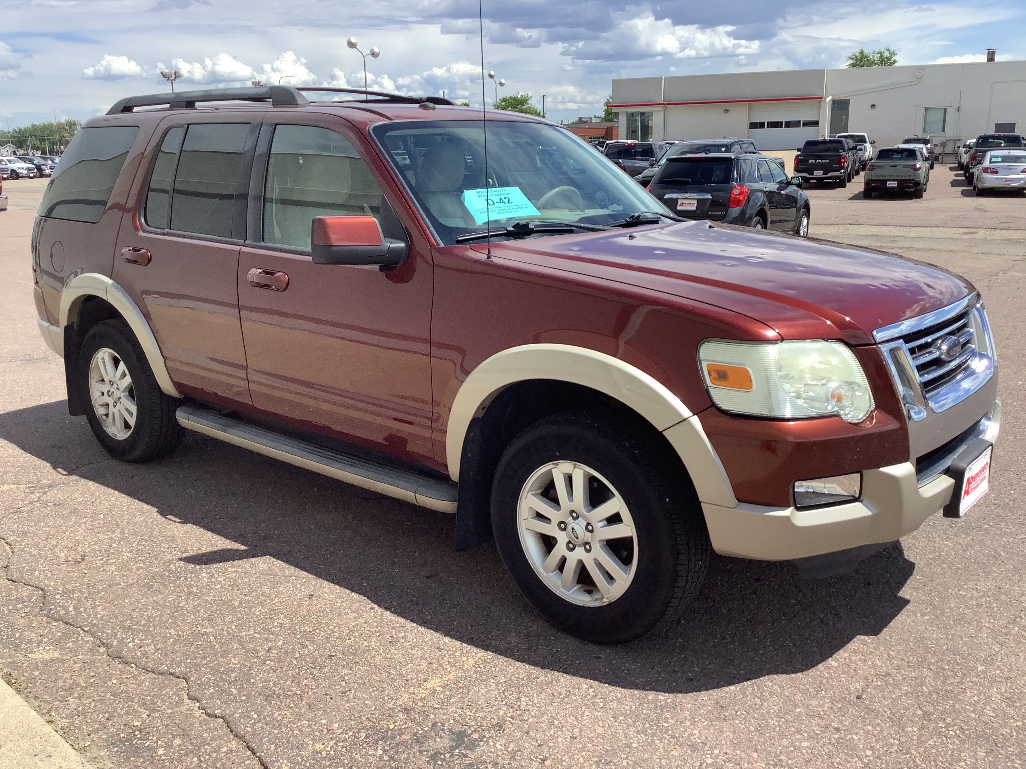 Used 2009 Ford Explorer Eddie Bauer AWD/4WD image 4