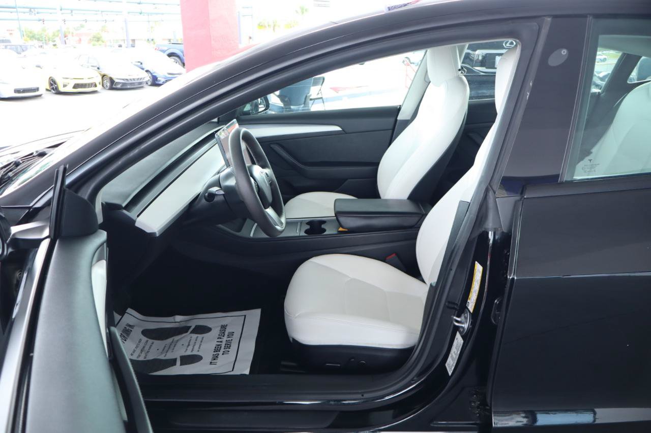 Used 2022 Tesla Model 3 RWD image 15