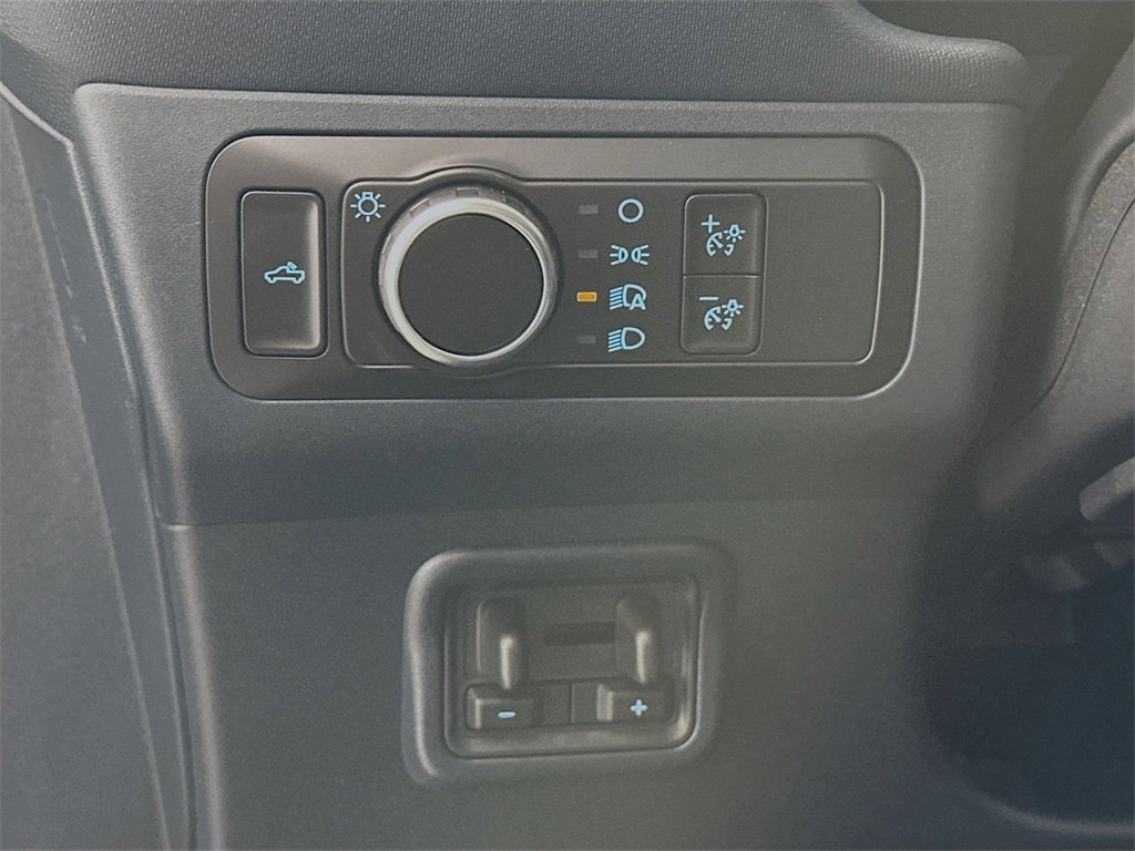 New 2025 Ford Maverick XLT w/ XLT Luxury Package image 10