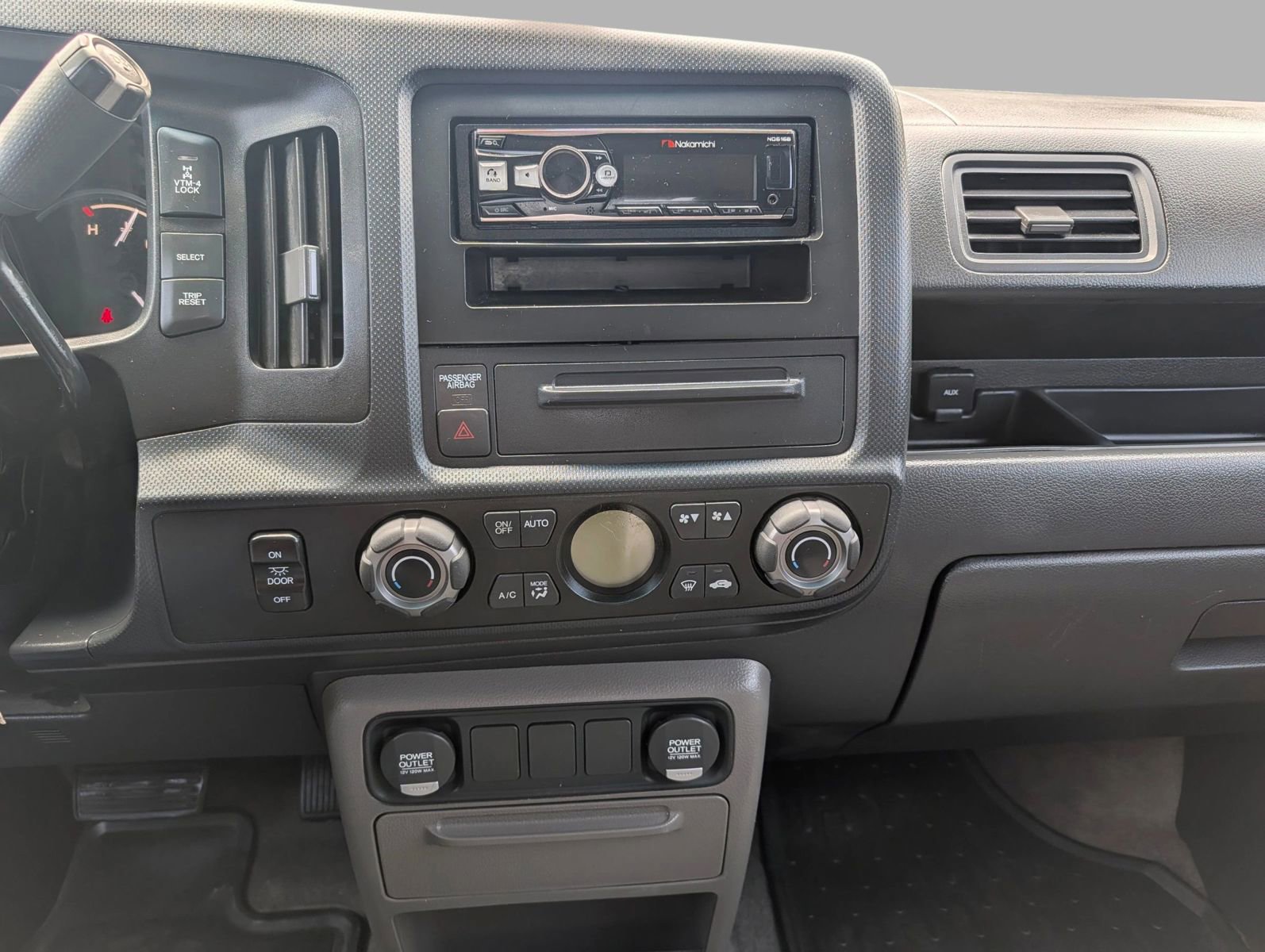 Used 2012 Honda Ridgeline RTS image 34