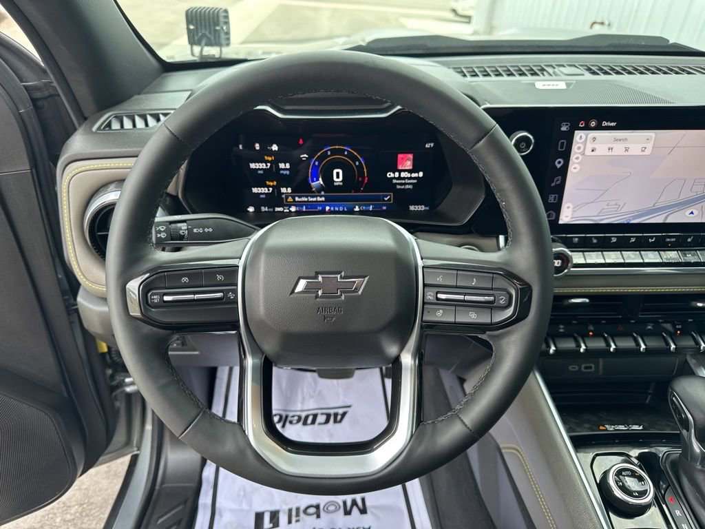 Used 2025 Chevrolet Colorado ZR2 w/ Technology Package image 20