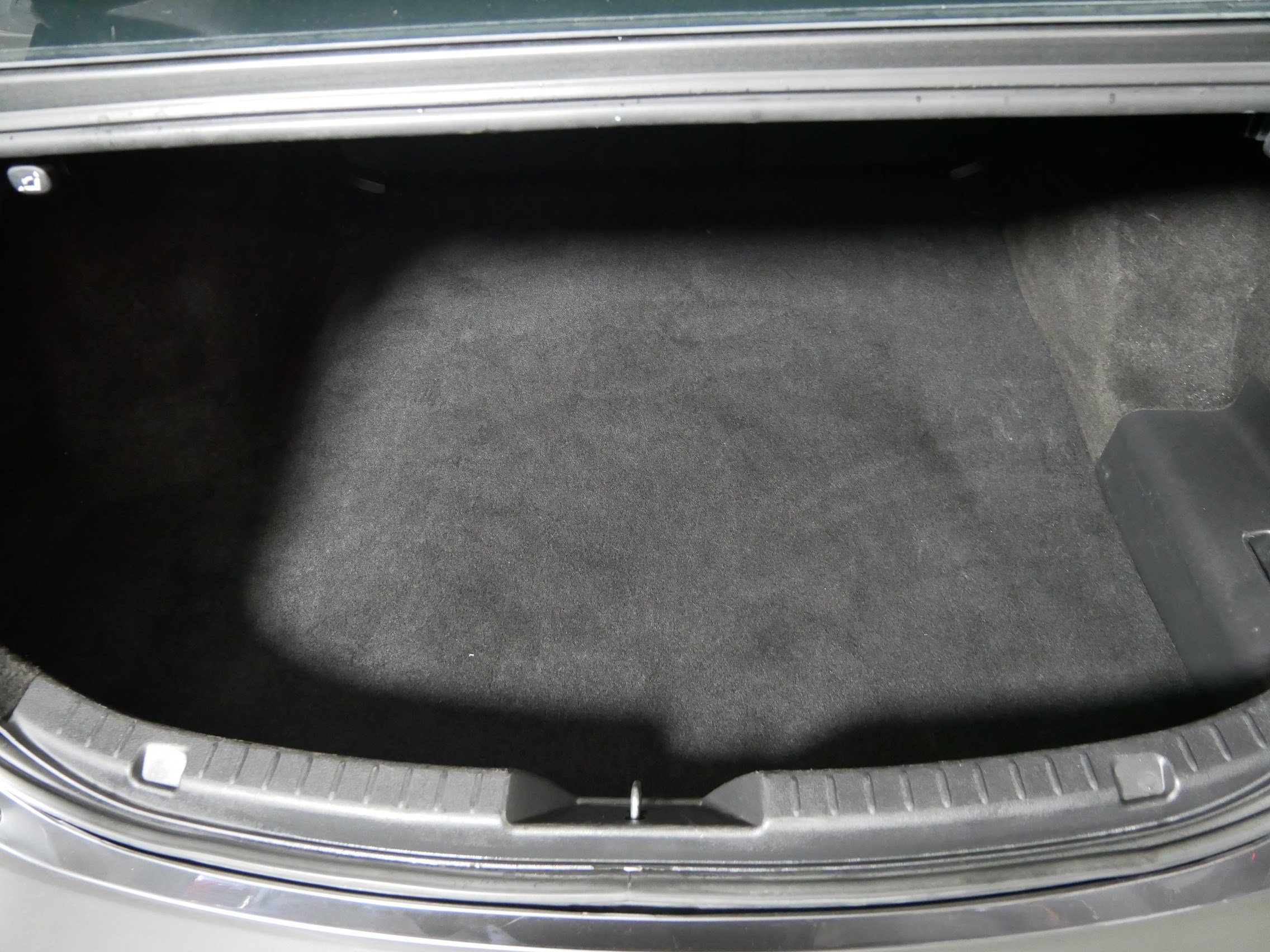 Used 2024 MAZDA MAZDA3 s FWD image 18