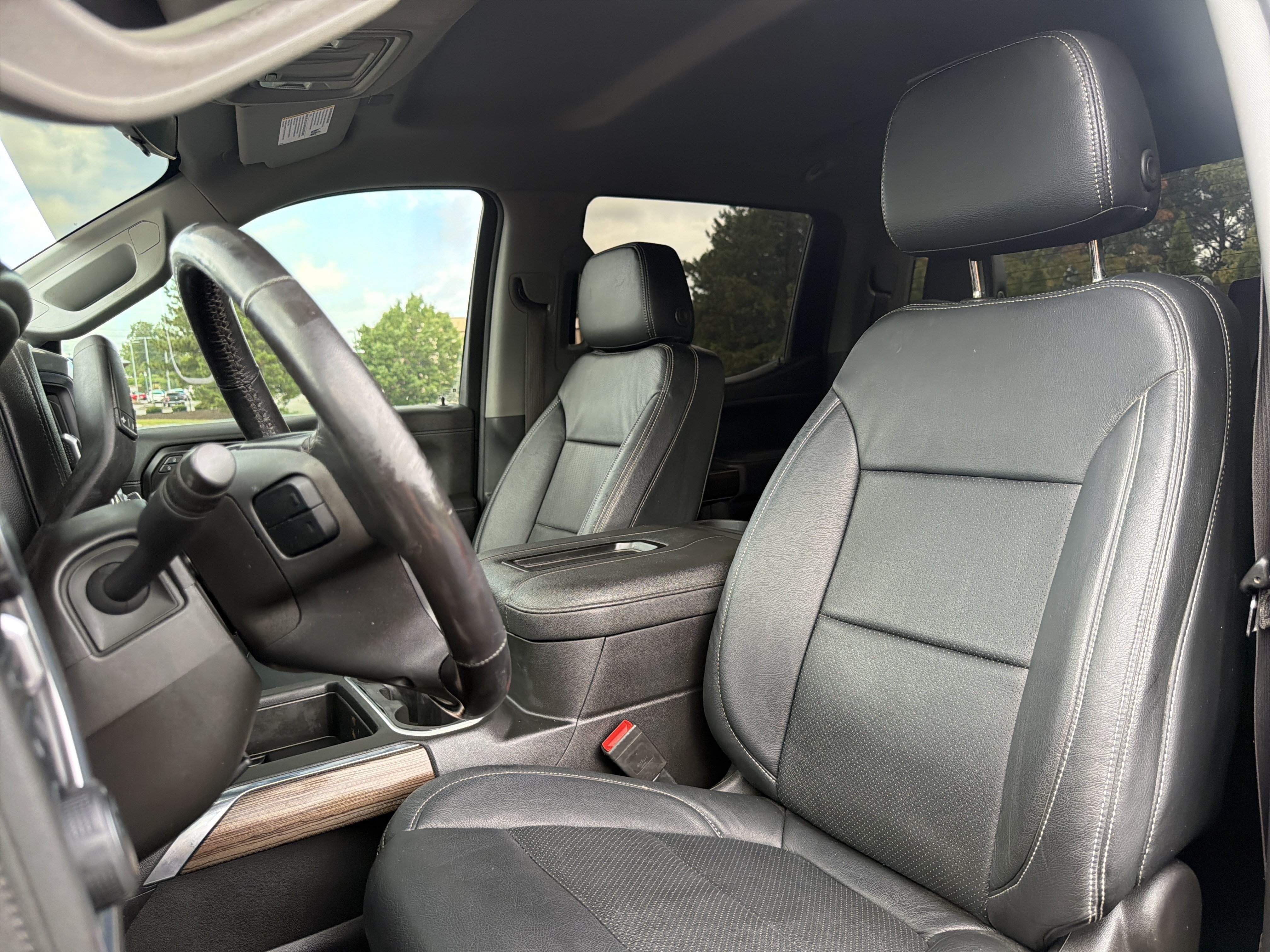Used 2022 Chevrolet Silverado 1500 LT Trail Boss w/ Bed Protection Package AWD/4WD image 64