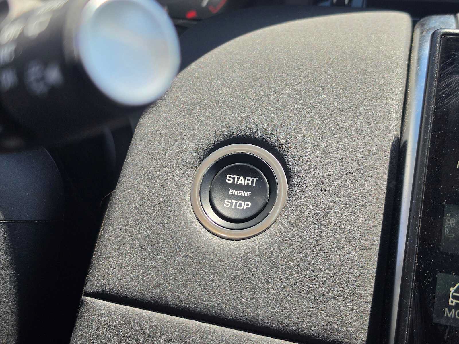 Used 2024 Land Rover Discovery Sport S AWD/4WD image 32
