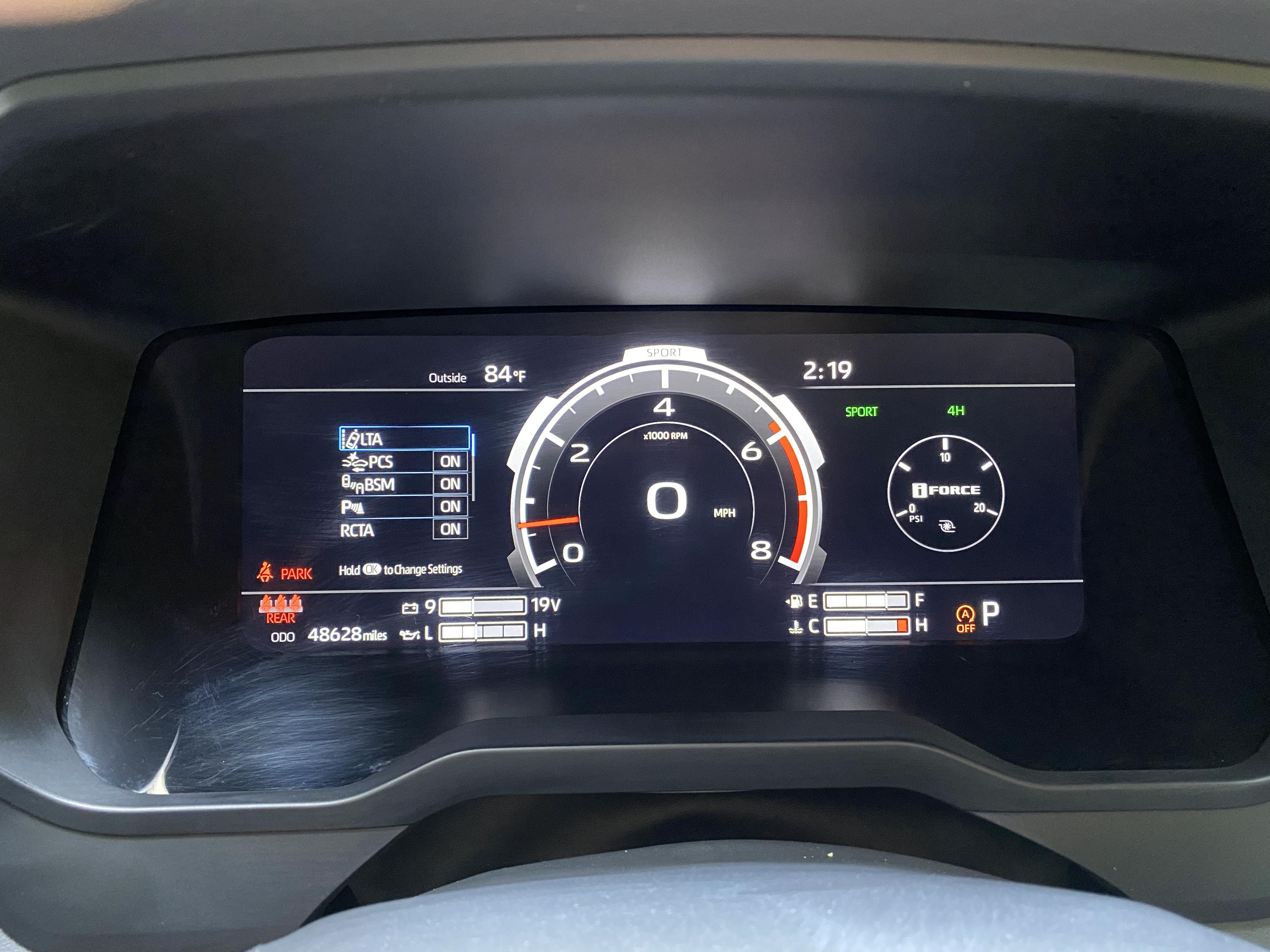 Used 2024 Toyota Tundra Platinum AWD/4WD image 22