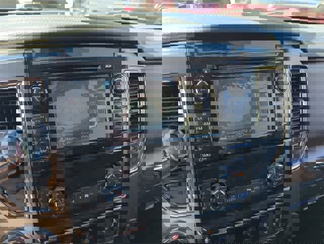 Used 2018 Nissan Titan Platinum Reserve w/ Platinum Utility Package image 14