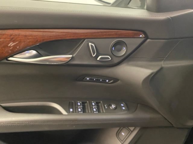 Used 2020 Cadillac CT6 Luxury AWD/4WD image 19