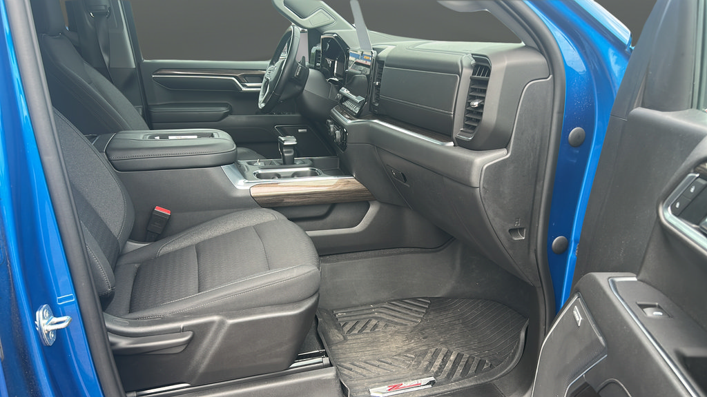 Used 2022 Chevrolet Silverado 1500 RST w/ All Star Edition Plus AWD/4WD image 17