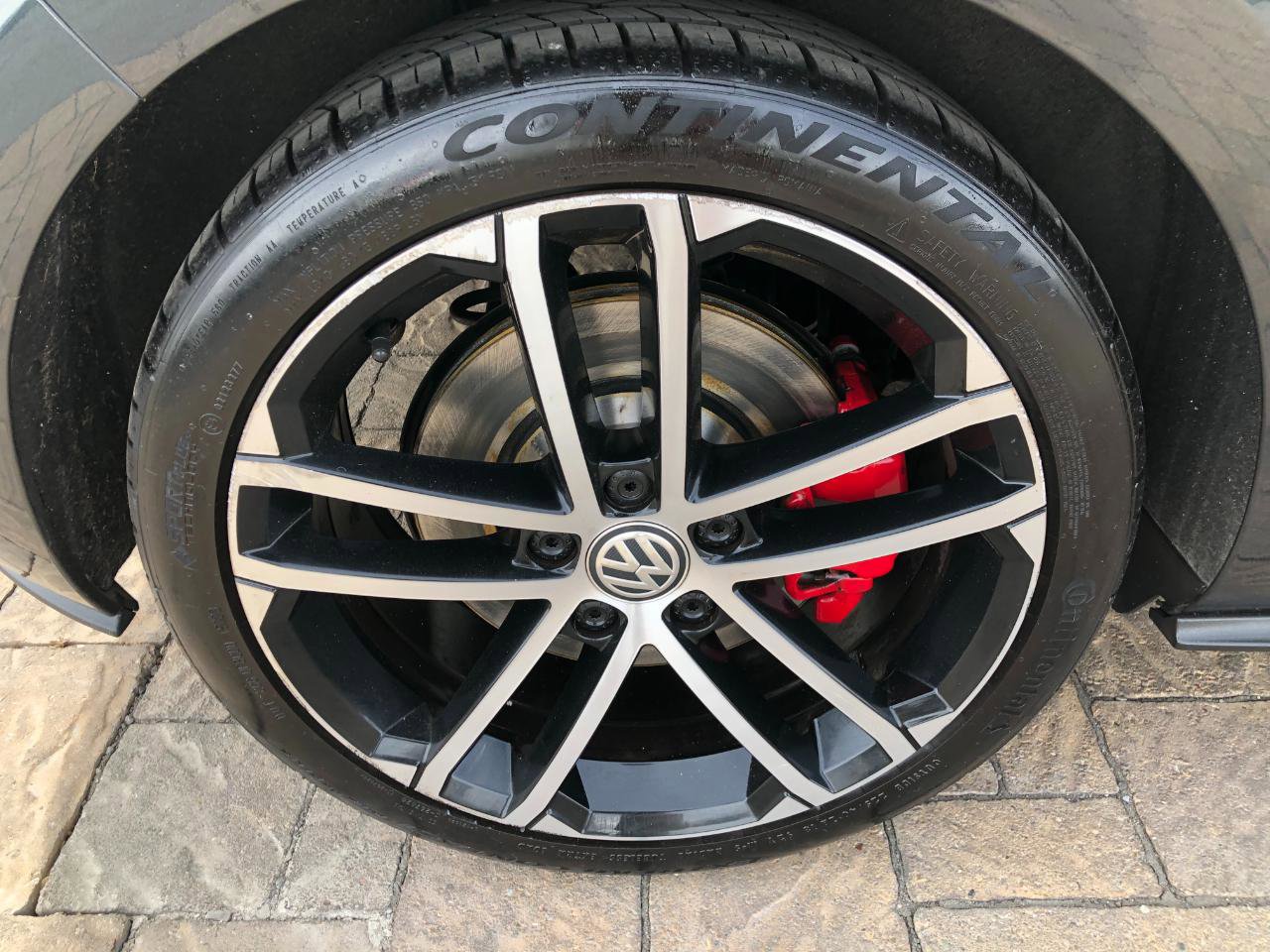 Used 2017 Volkswagen GTI Sport FWD image 10