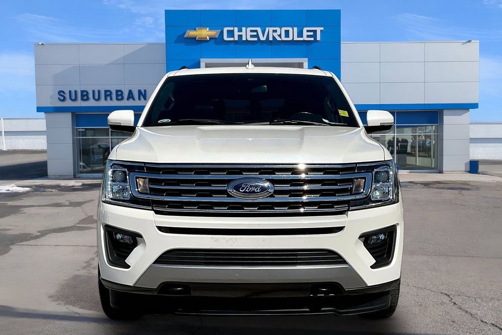 Used 2018 Ford Expedition XLT w/ Equipment Group 202A image 3