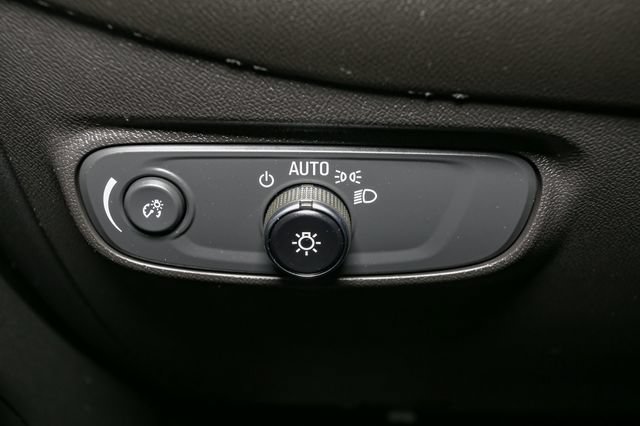 Used 2023 Chevrolet Equinox RS AWD/4WD image 33
