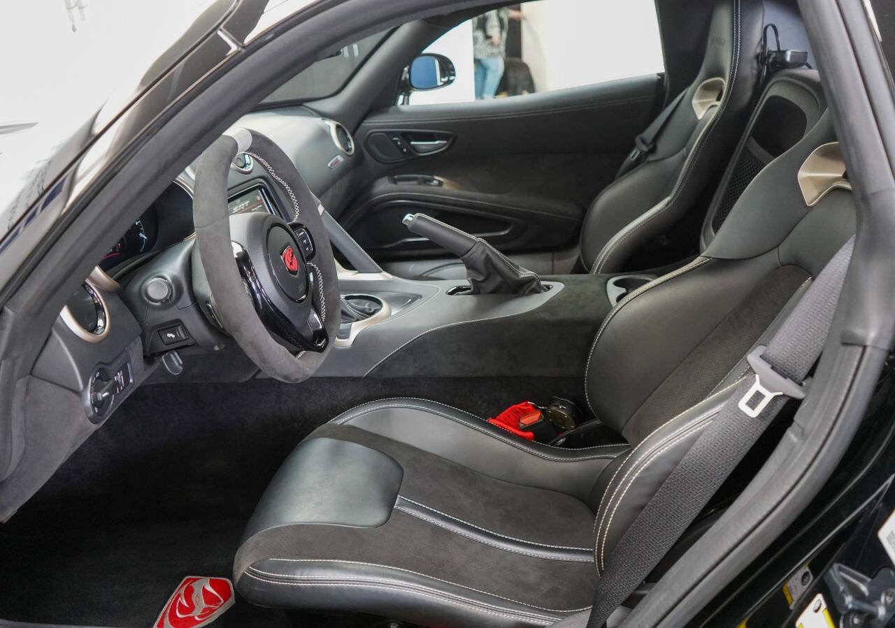 Used 2017 Dodge Viper GTC w/ ACR Package RWD image 52