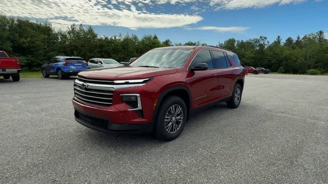 New 2025 Chevrolet Traverse LT w/ Enhanced Driving Package AWD/4WD image 4