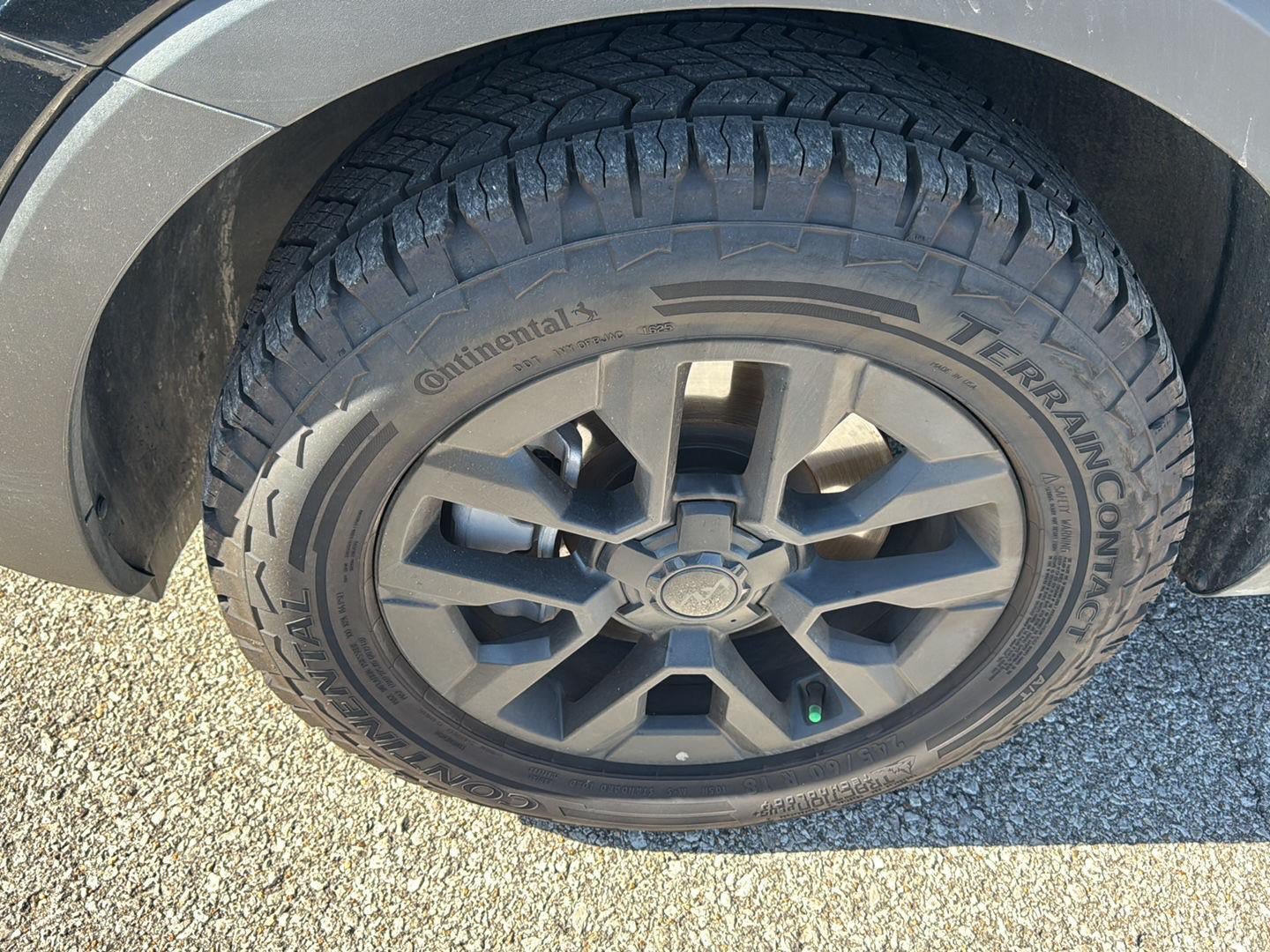 Used 2025 Kia Telluride AWD image 9
