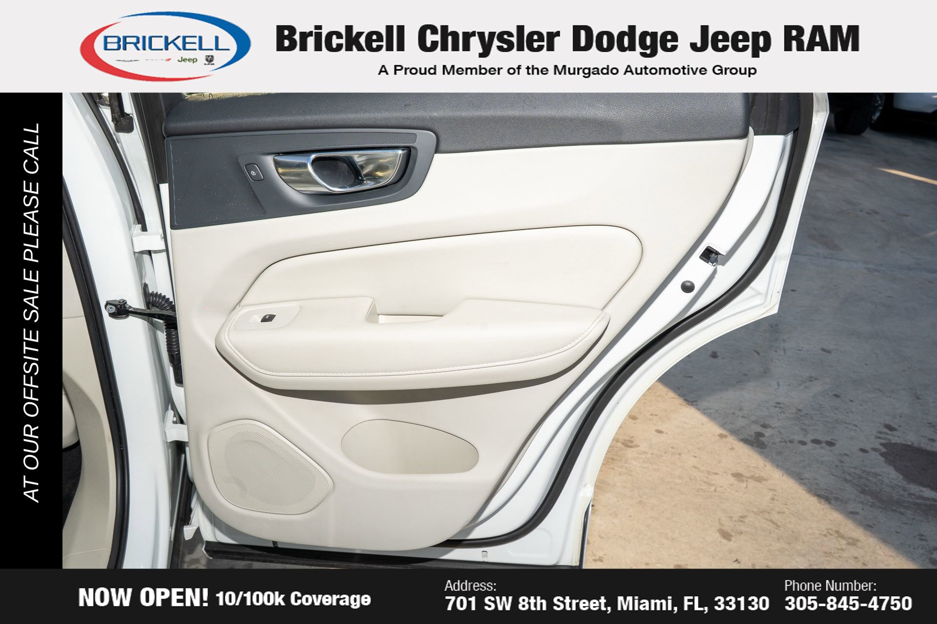 Used 2021 Volvo XC60 T5 Momentum w/ Premium Package image 14