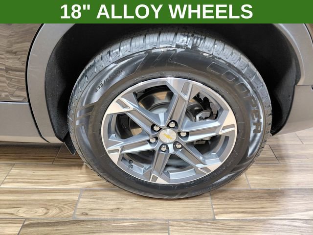 Used 2025 Chevrolet Blazer LT AWD/4WD image 9
