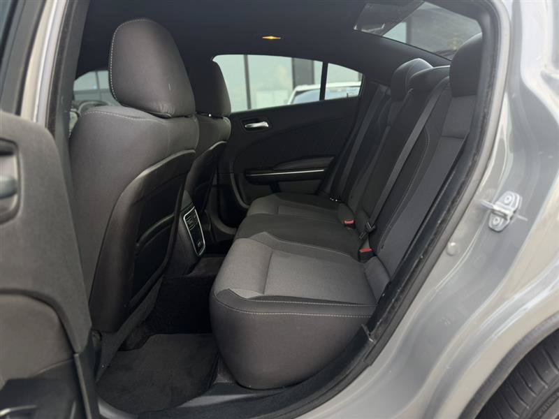 Used 2018 Dodge Charger R/T RWD image 29