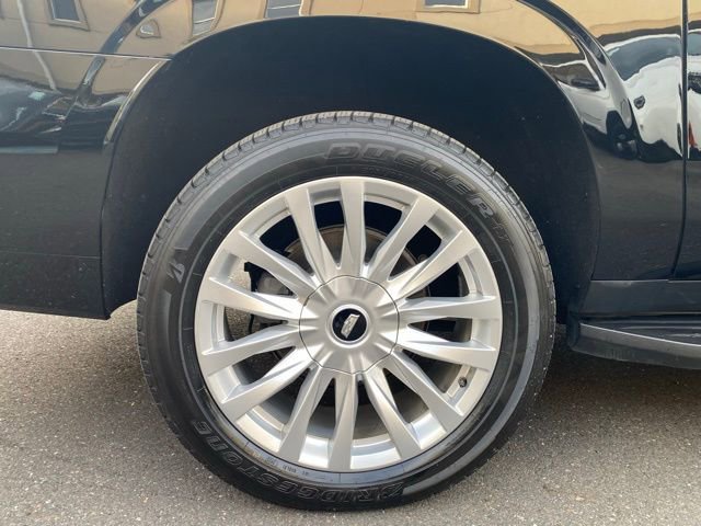 Used 2022 Cadillac Escalade ESV Luxury image 21