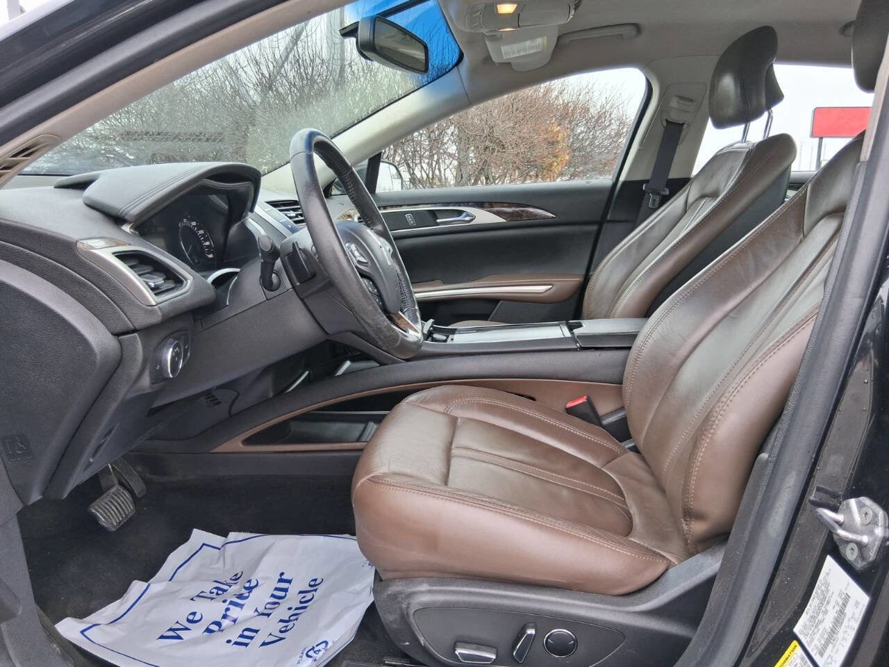Used 2013 Lincoln MKZ FWD image 13