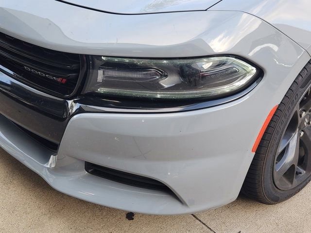 Used 2020 Dodge Charger SXT w/ Blacktop Package image 10