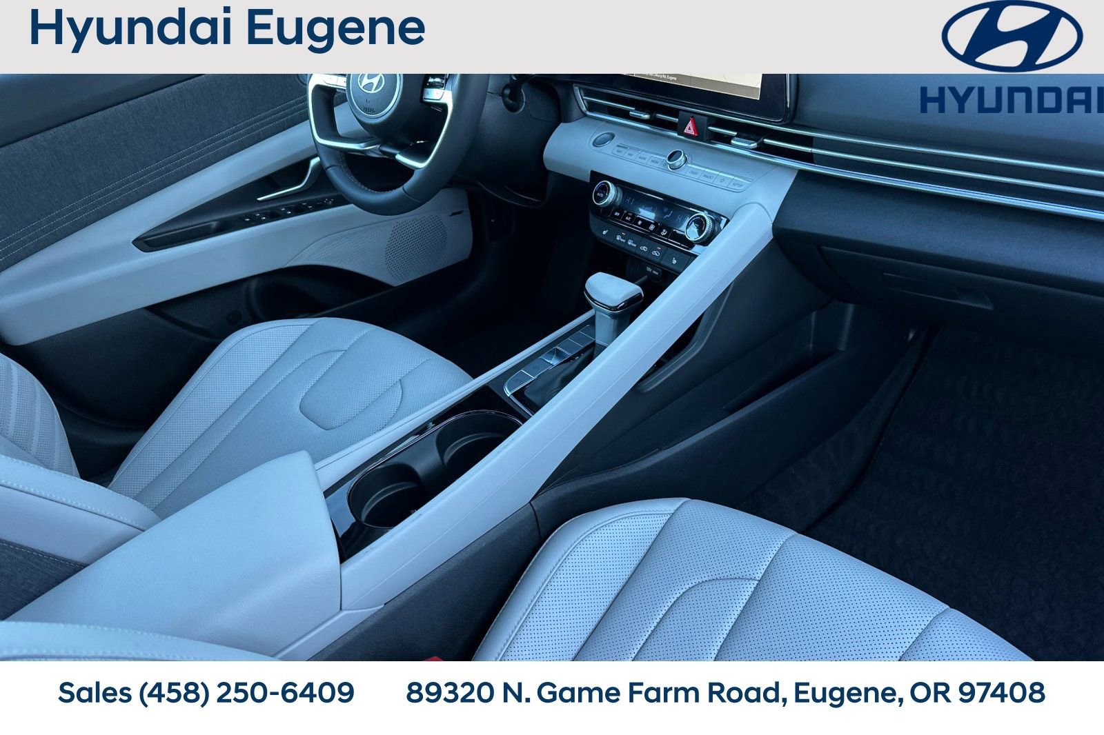 Used 2025 Hyundai Elantra Limited w/ Cargo Package image 18