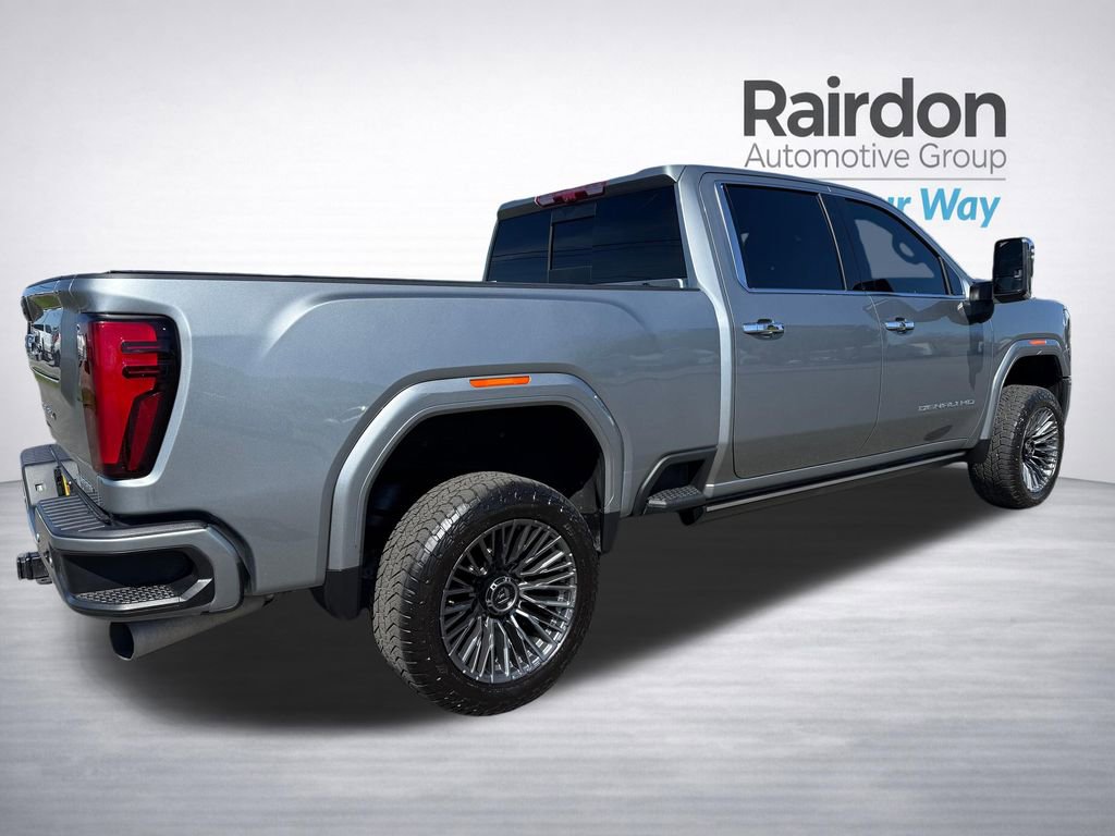 Used 2024 GMC Sierra 3500 Denali Ultimate image 19
